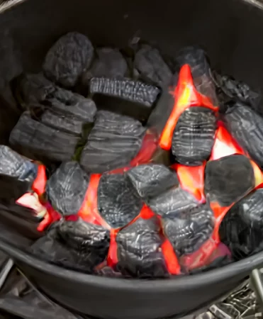 Charcoal Showdown: Briquettes vs. Lump Charcoal