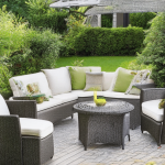 Picnic Baskets: A Guide to Choosing the Perfect Outdoor Dining Companion