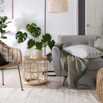 Fruit Snacks vs Granola Bars: Which is the Healthier Snack Option?