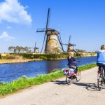 Experience Gifts vs Physical Gifts: The Ultimate Showdown for Memorable Giving