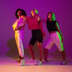 iPhone 12 Pro Max vs OnePlus 9 Pro 5G: Which Flagship Reigns Supreme?